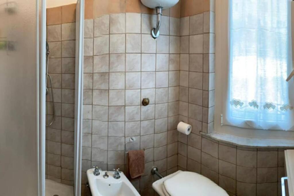 Casa Flea - Holiday Apartment With 2 Bedrooms Gualdo Tadino Exterior photo